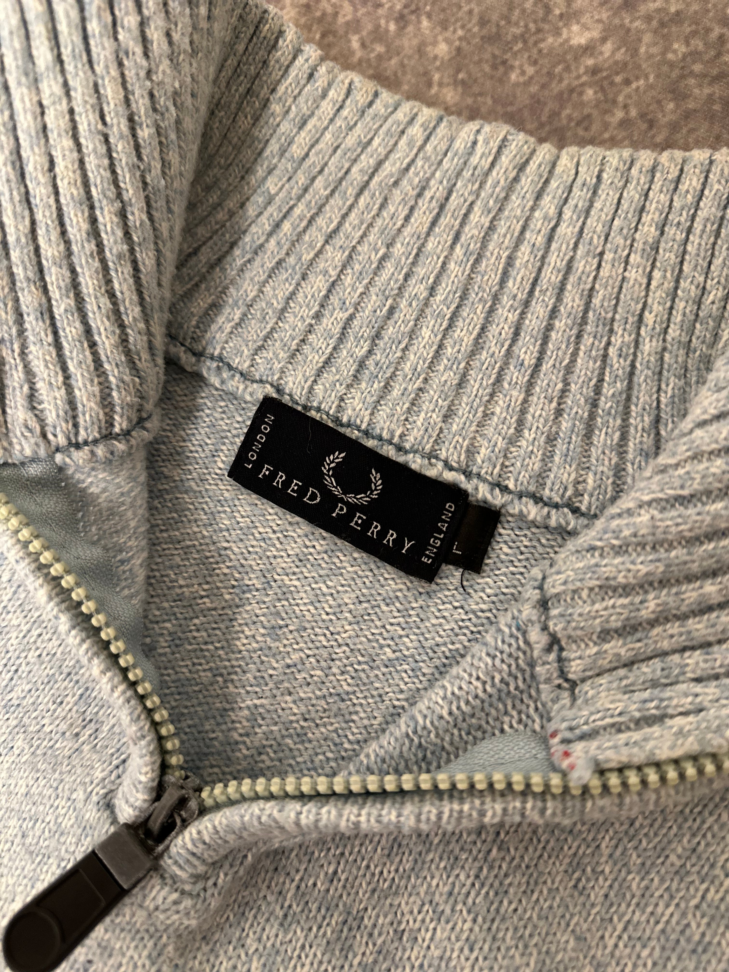 Vintage Premium Pullover Reseller Bundle